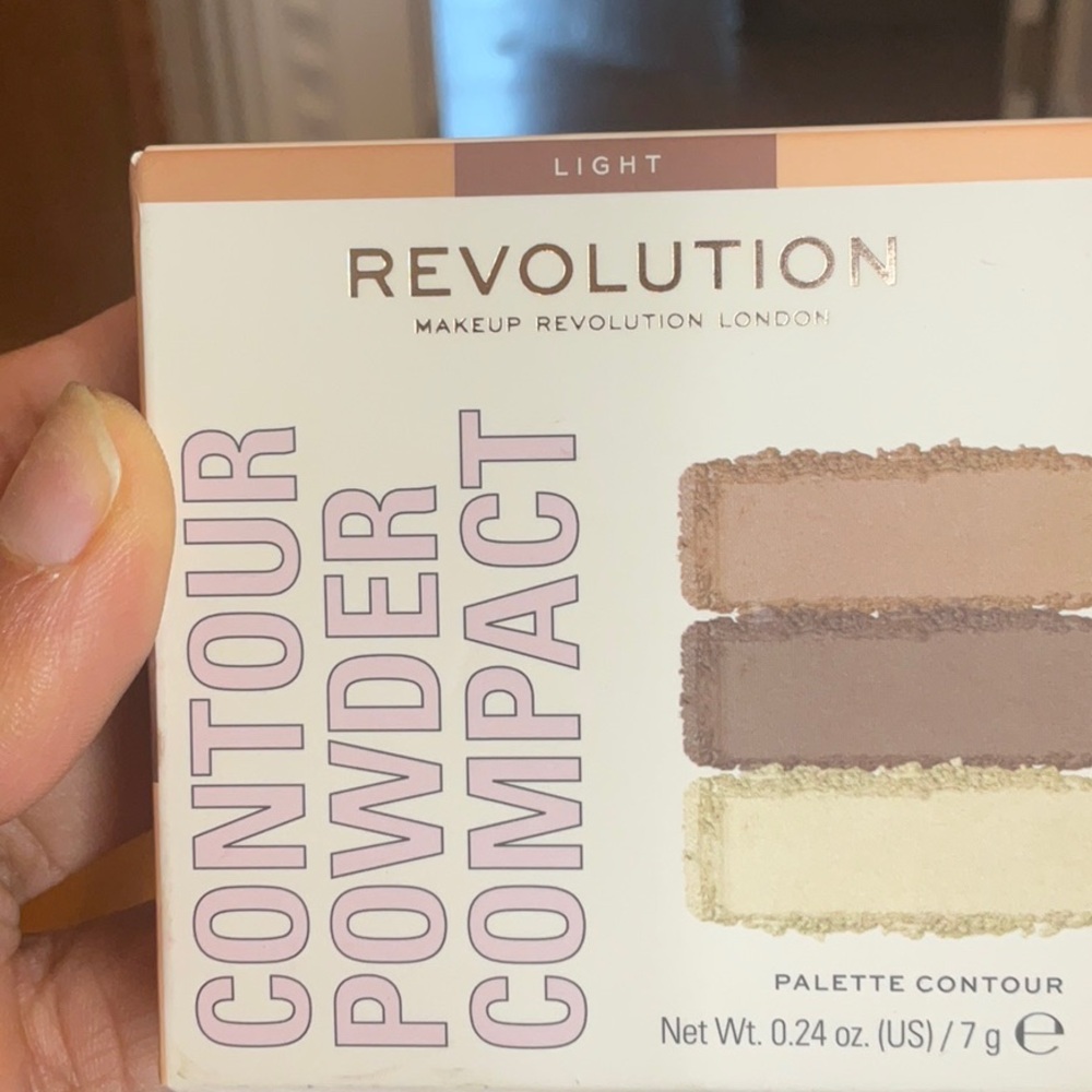 Revolution Contour
